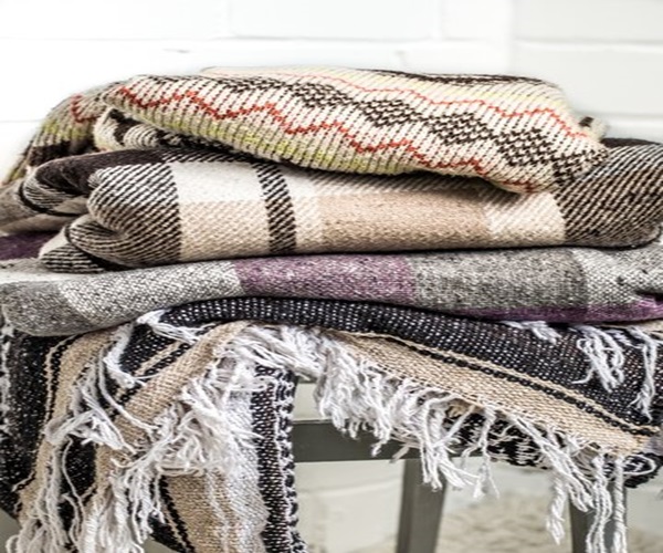 ધાબળાની આવી રીતે કરો ધુલાઈ