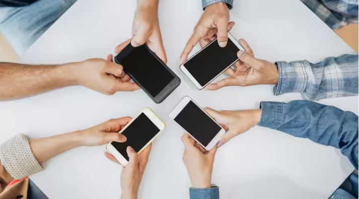 બજેટમાં સ્માર્ટ ફોન, ઈલેક્ટ્રિક પ્રોડકટ્સ માટે થઈ શકે છે મોટી જાહેરાત