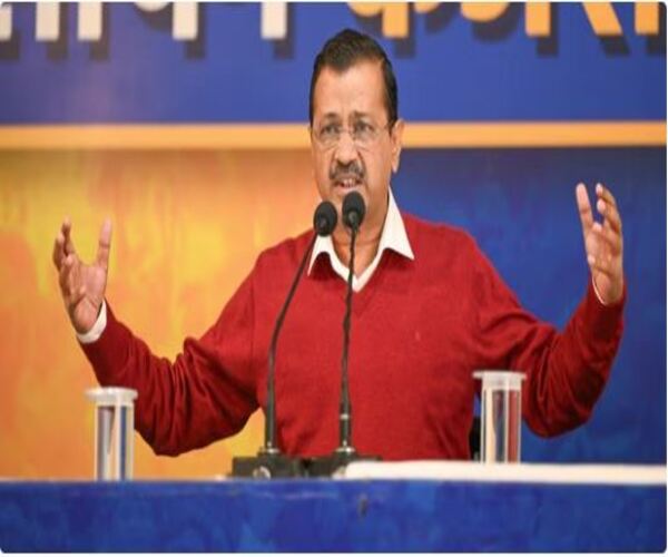 લૈલા મજનુની જેમ છે ભાજપ અને કૉંગ્રેસ