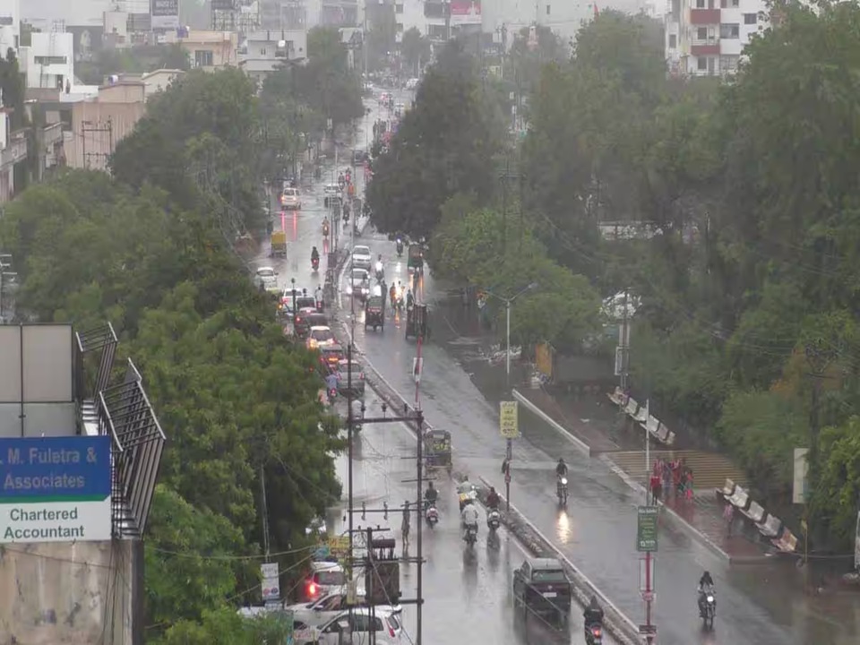 અંબાલાલ પટેલે જાહેર કર્યું એલર્ટ