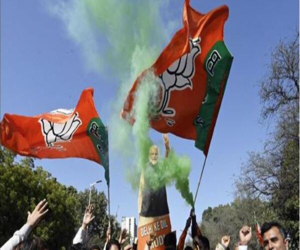 કોણ બનશે દિલ્લીના મુખ્યમંત્રી?