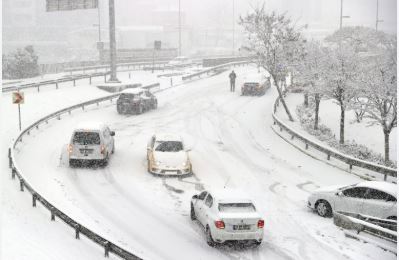 બરફનું તોફાન, 2173 રસ્તાઓ પર બરફનું સામ્રાજ્ય