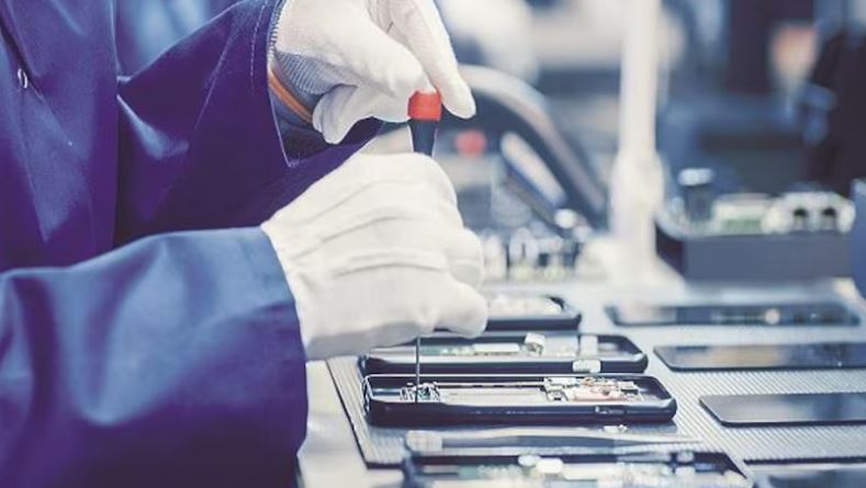 iPhone આવનારા સમયમાં થઈ શકે છે મોંઘા