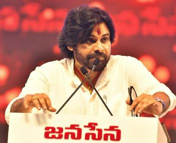 હિંદીનો વિરોધ કરે છે પછી તેમા જ ફિલ્મ ડબ કરે છે