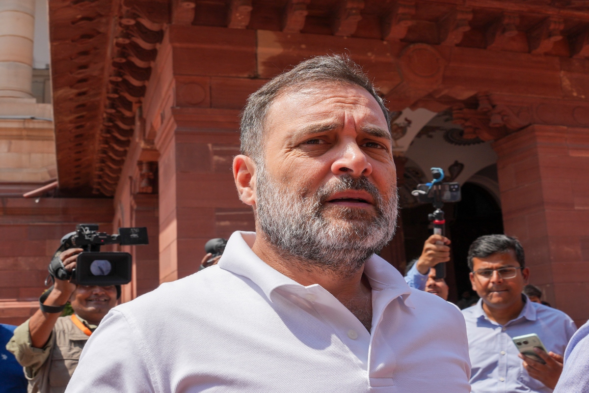 'મને બોલવા નથી દેતા'