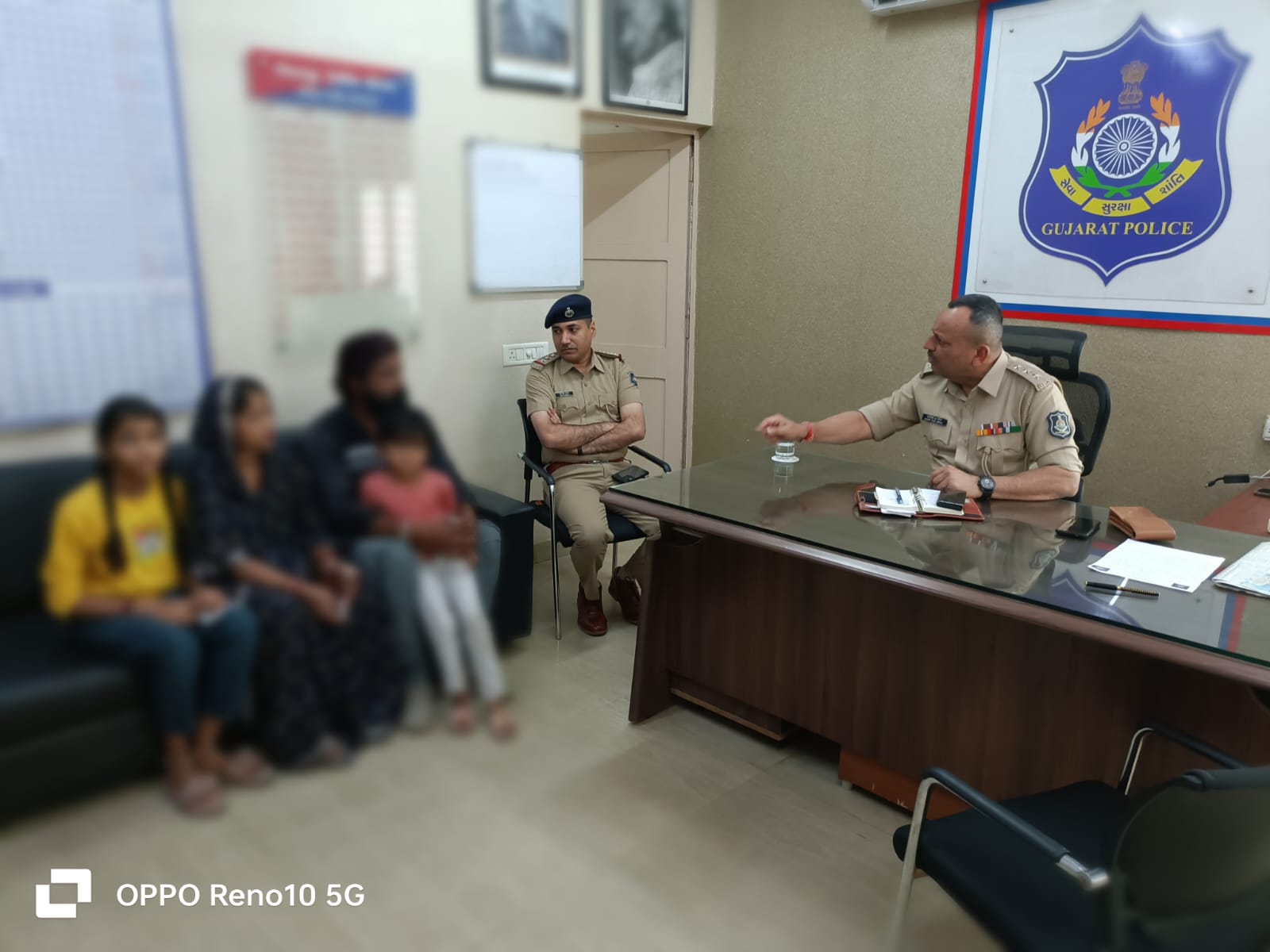 આત્મહત્યા કરવા જતા પરિવારનો બચાવ