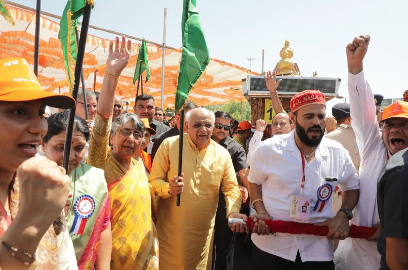 સિંધી સમાજની ચેટીચંડ ઉજવણીમાં સહભાગી થયા