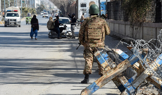 ઈન્ટરનેટ પર પ્રતિબંધ, કરફ્યુ લાદવામાં આવ્યો...