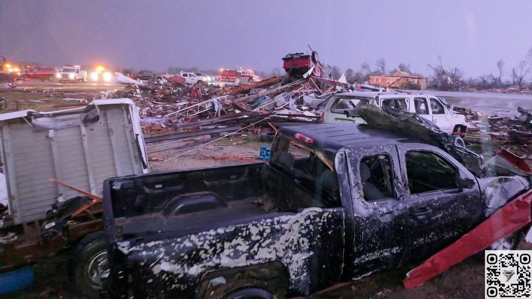 અમેરિકામાં ટોર્નાડોએ બે લોકોનો લીધો ભોગ