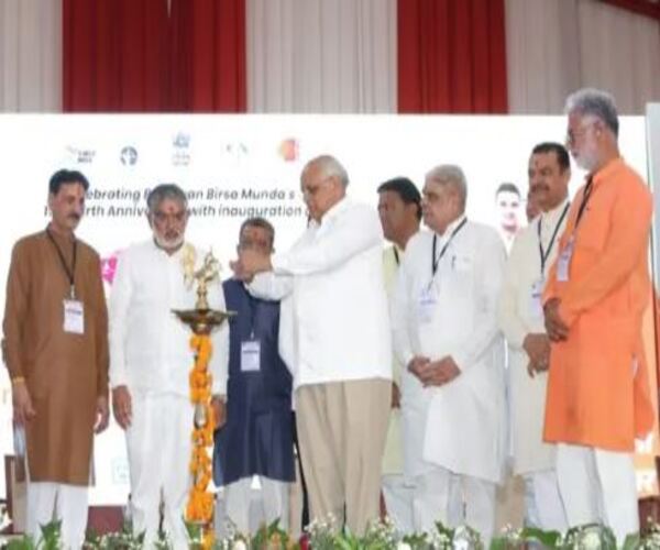 મા અંબાના ધામમાં નારીશક્તિની નવી ગાથાનો પ્રારંભ