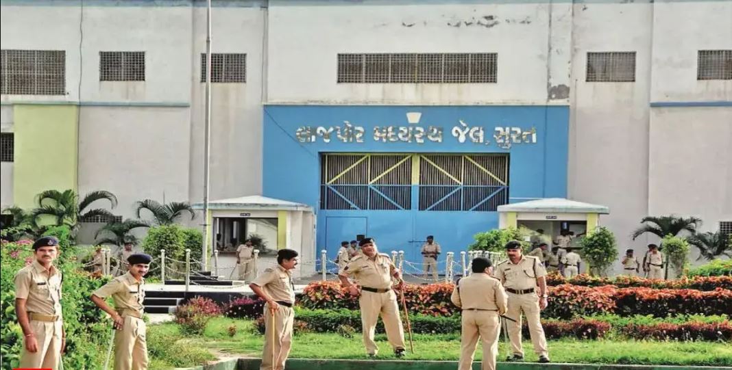 સુરતની લાજપોર મધ્યસ્થ જેલ બની શિક્ષણ મંદિર