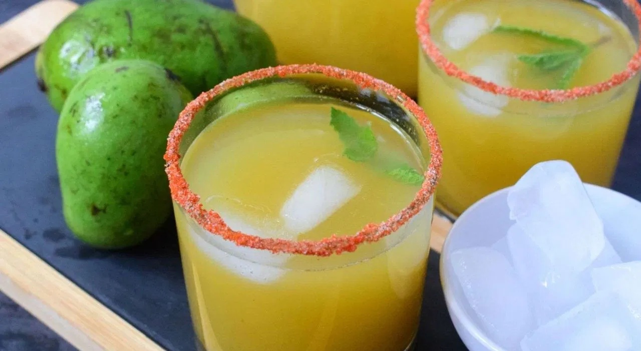 કાળઝાળ ગરમીમાં ઘરે જ બનાવો કેરીનો બાફલો