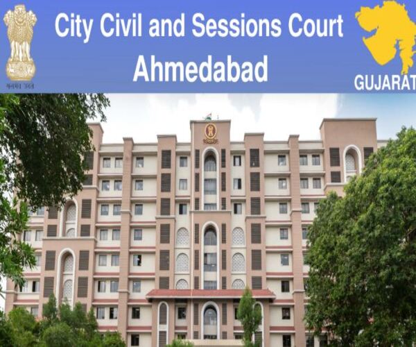 બે ડોક્ટરો સામેની તપાસ દબાવવાની કેસમાં ફસાયા અધિક સચિવ