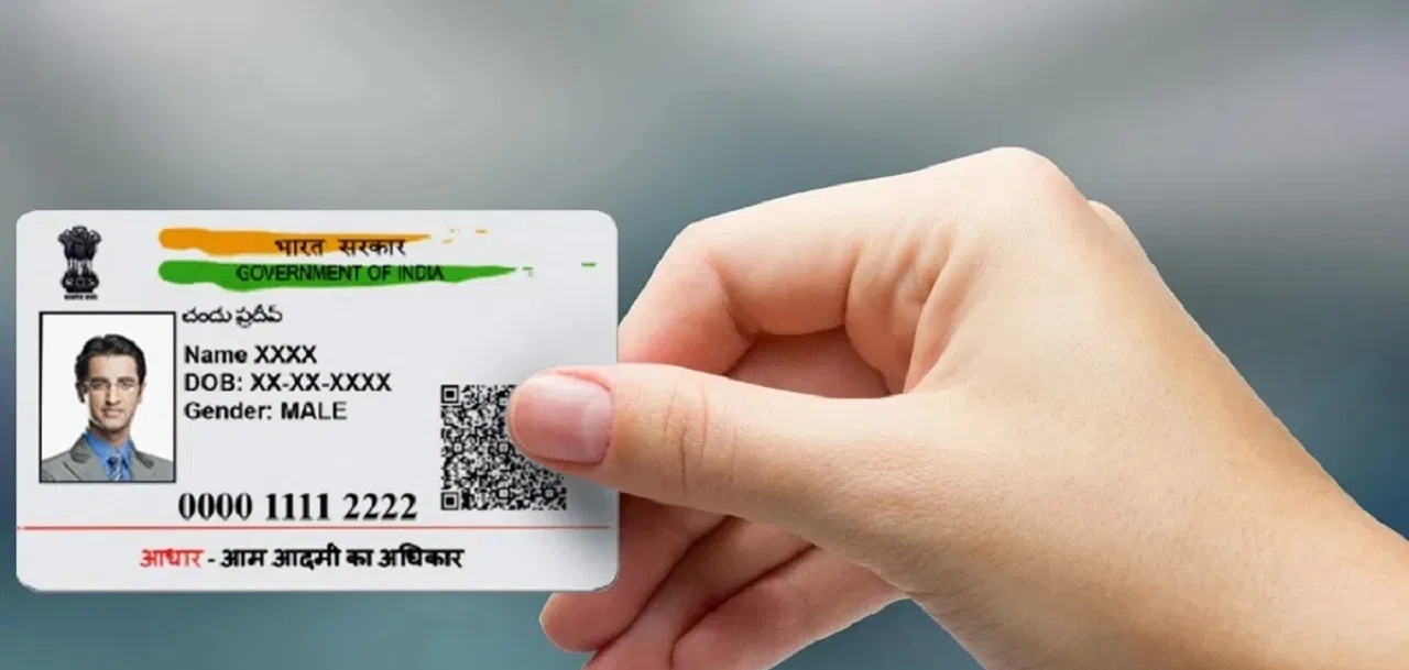 સ્કેમર્સ કરી શકે છે તમારા આધાર કાર્ડનો દુરુપયોગ ?
