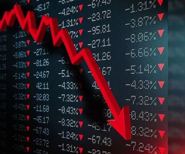 ધુળેટીના પર્વે જ શેરબજારમાં પ્રચંડ કડાકો