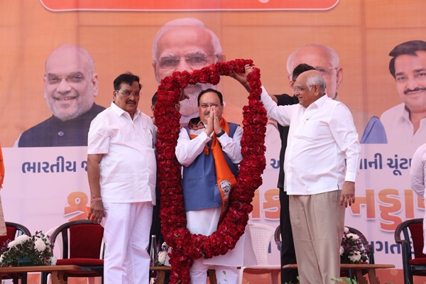 રાષ્ટ્રીય અધ્યક્ષ નડ્ડા અને ગુજરાતમાં પાટીલ રહેશે યથાવત્