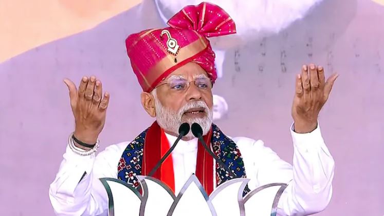 'ગુજરાત પ્રગતિની નવી ઊંચાઈઓ પ્રાપ્ત કરતું રહે એ જ અભ્યર્થના'