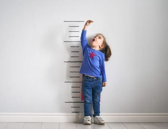 બાળકોની હાઈટ વધારવા માટે ખવડાવો આટલી વસ્તુ