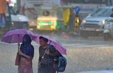 સાંજે મધ્ય ગુજરાતમાં મીની વાવાઝોડું