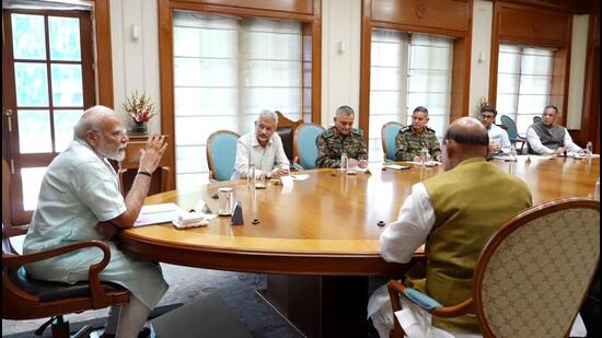 ભારત- પાકના DGMO વચ્ચે સાંજે 5 વાગે વાટાઘાટો