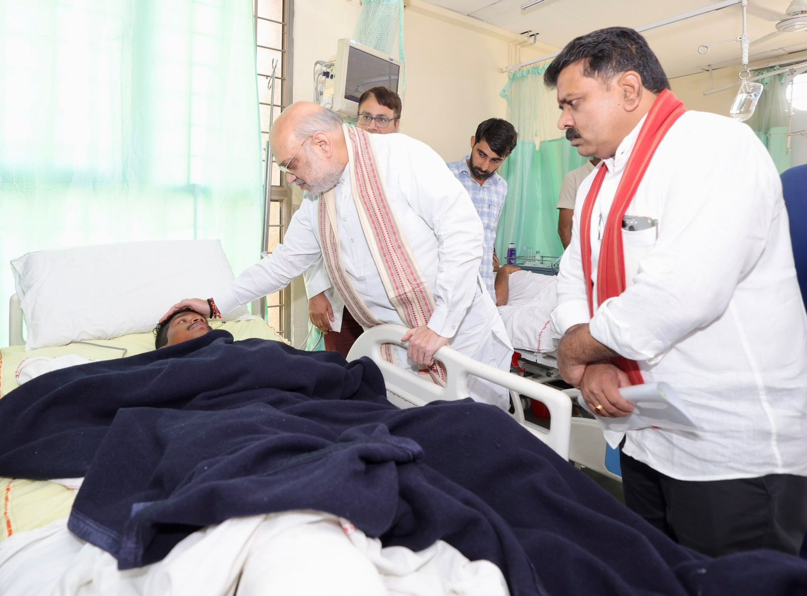 કરેગુટ્ટા ઓપરેશનના જવાનોની મુલાકાતે પહોંચ્યા અમિત શાહ