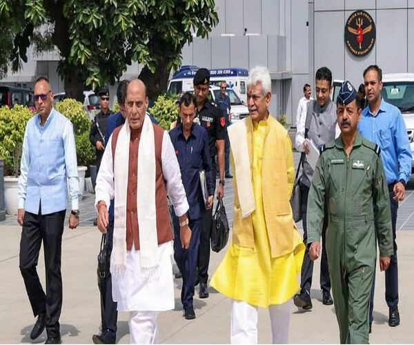 રક્ષા મંત્રી રાજનાથ સિંહ J&Kની મુલાકાતે