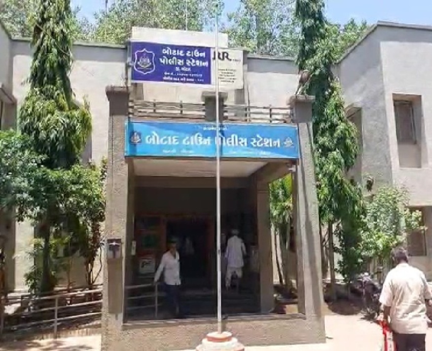 પોલીસ કર્મીઓમાં આંતરિક ઘર્ષણના પગલે