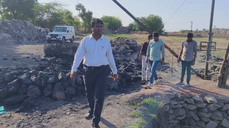 સુરેન્દ્રનગરમાં ગેરકાયદેસર ખનનનો પર્દાફાશ