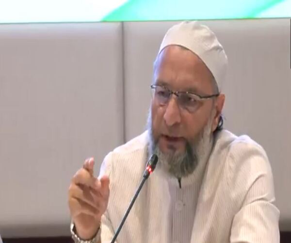 ઓવૈસીએ બહરીનમાં સમજાવ્યું ઈસ્લામ