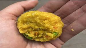 પ્રસાદ ડાબા હાથે કેમ ન આપવો જોઈએ કે ન લેવો જોઈએ?