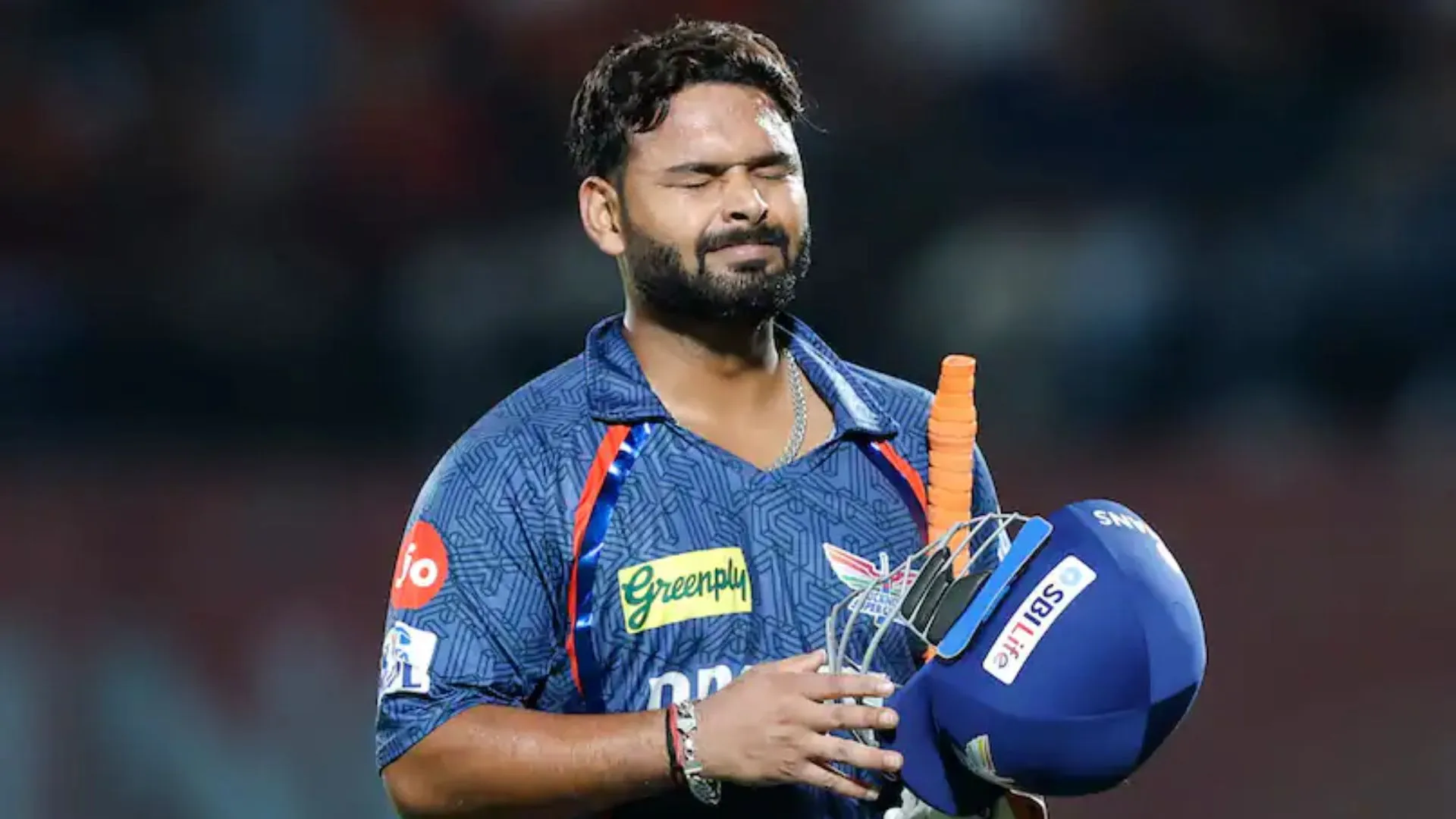 મેચ પણ હારી ગયા અને લાખો રૂપિયાનો દંડ પણ ભરવો પડ્યો