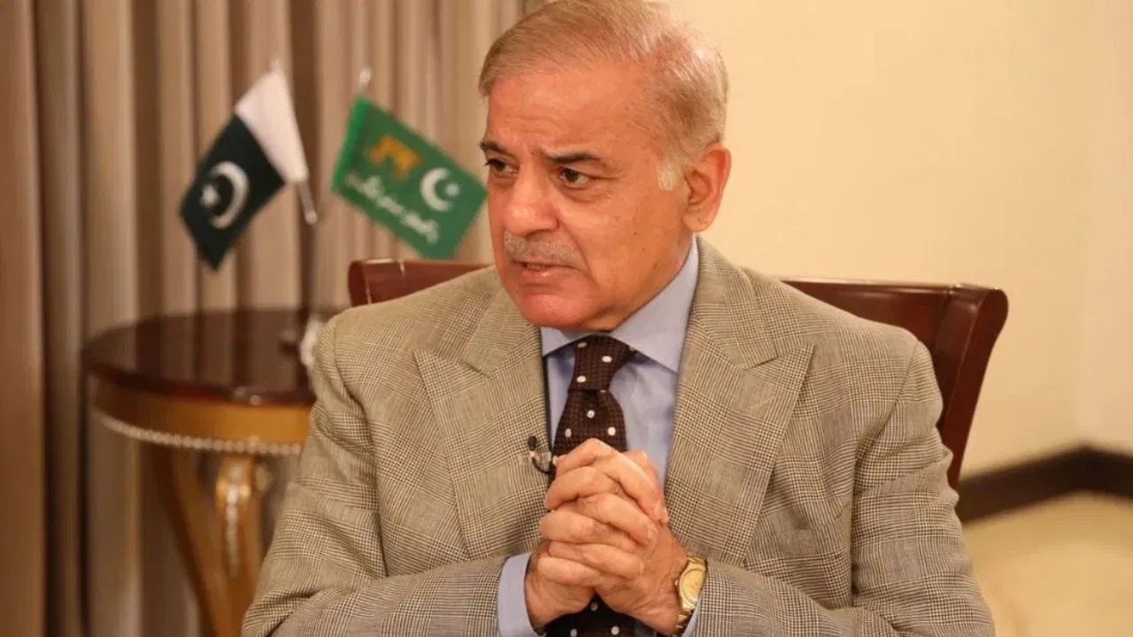 તે રાત્રે ભારતે રાવલપિંડી એરપોર્ટ પર બ્રહ્મોસ મિસાઇલથી  કર્યો હુમલો