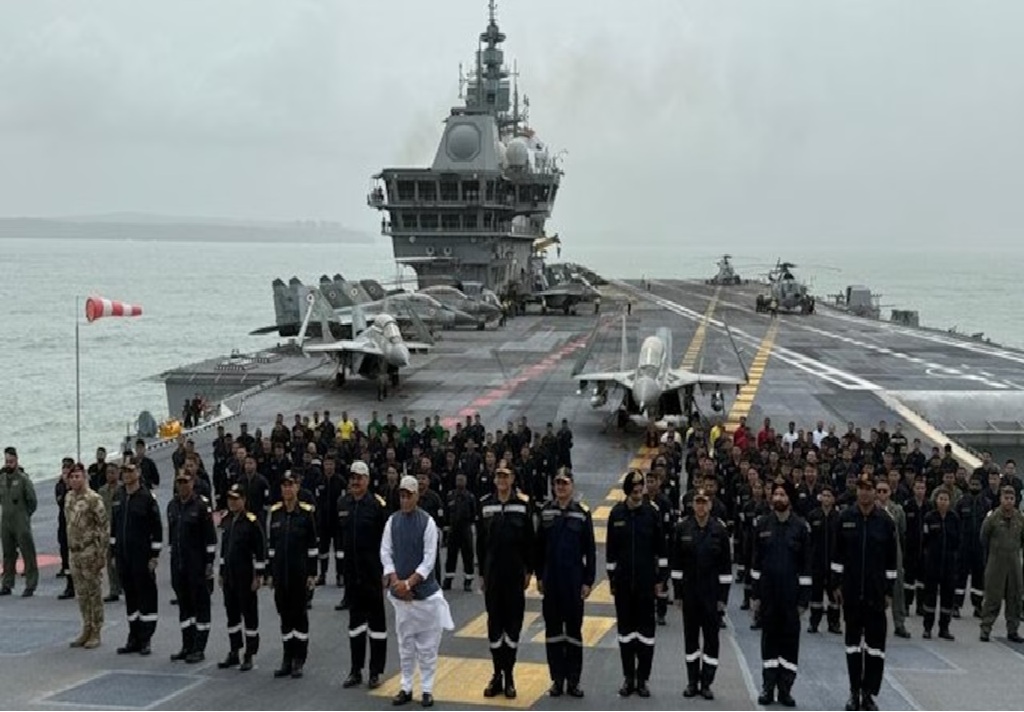 'ઓપરેશન સિંદૂરમાં નેવીએ પણ પાકિસ્તાન પર છોડી હતી મિસાઈલો'