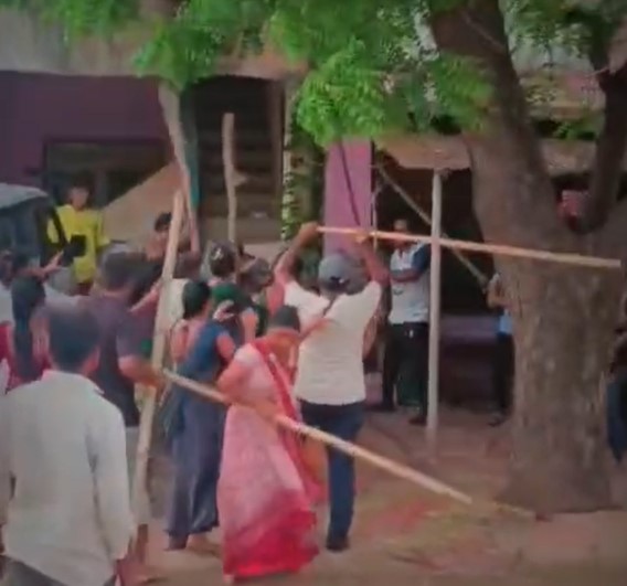 પ્રેમ લગ્નના કારણે ગામમાં સર્જાયું ધીંગાણું