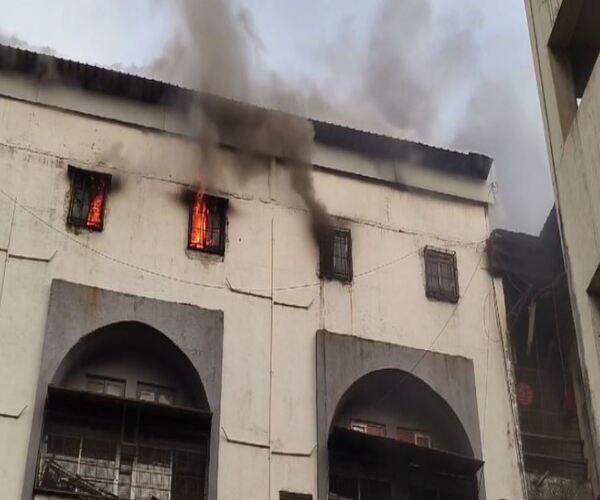 શિવશક્તિ માર્કેટ આગ મામલો: 70 હજારમાંથી માત્ર 173 વેપારીઓએ આપ્યો ફાળો