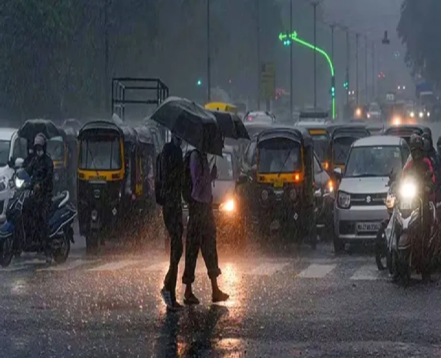 બફારા બાદ ગુજરાતના 15 જિલ્લાઓમાં થશે કડાકા ભડાકા સાથે વરસાદનું એલર્ટ