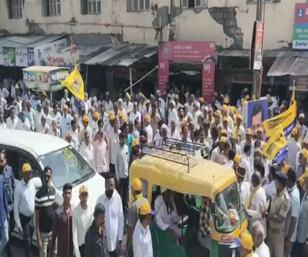 વિસાવદર બન્યું રાજકીય રણભૂમિ