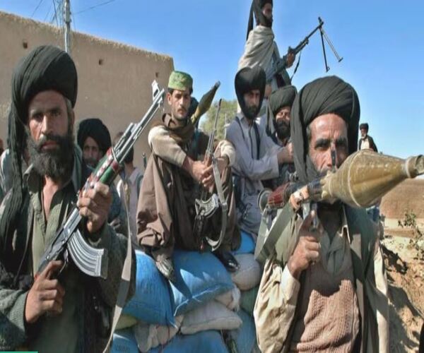 કયા હથિયારોનો ઉપયોગ કેર છે બલૂચ સેના?