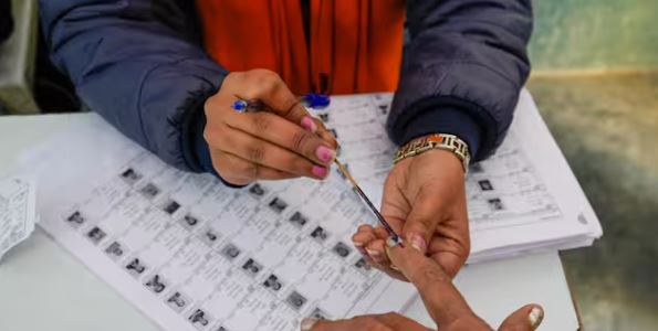 કડી, વિસાવદર બેઠક પર પેટા ચૂંટણીમાં ચાર પાંખિયો જંગ!