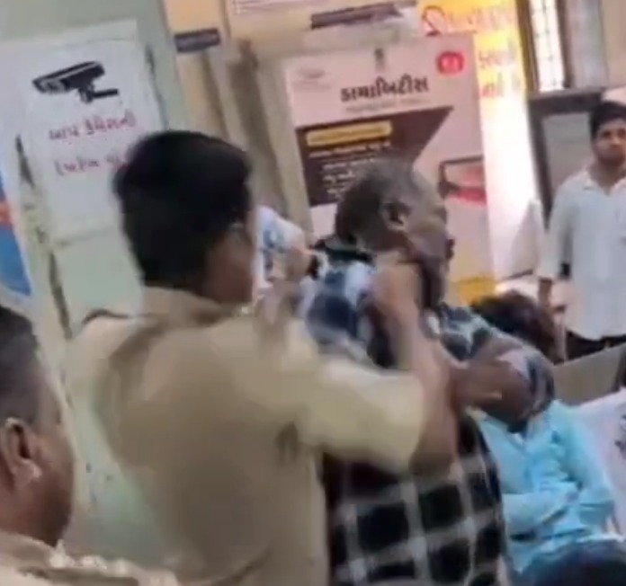 મડદાની બાજુમાં સ્વજનો સાથે પોલીસની મારપીટ!