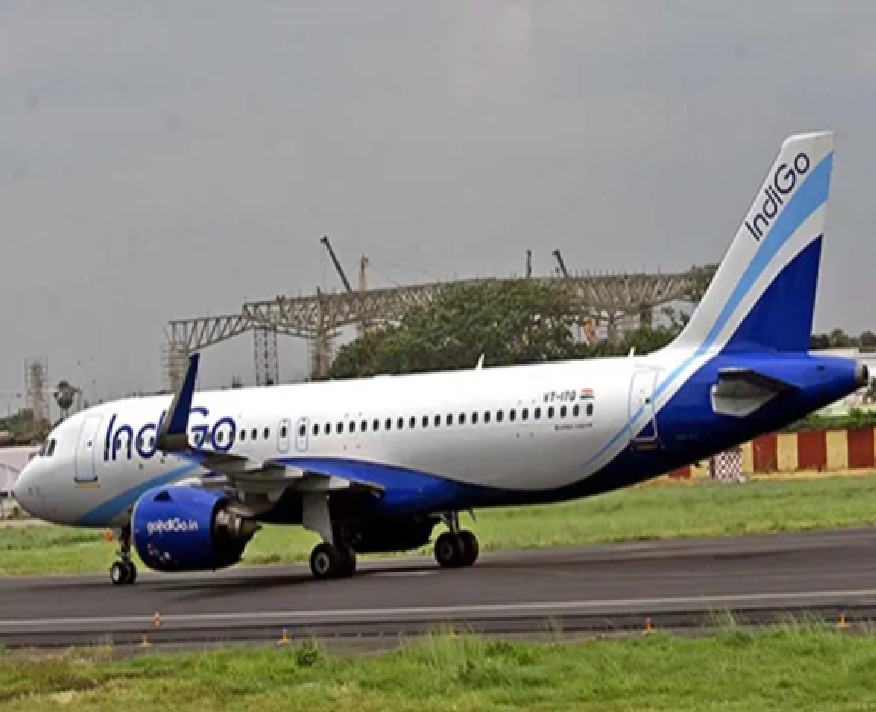 અમદાવાદથી પટના આવી રહેલા વિમાનમાં મળી બોમ્બની સૂચના