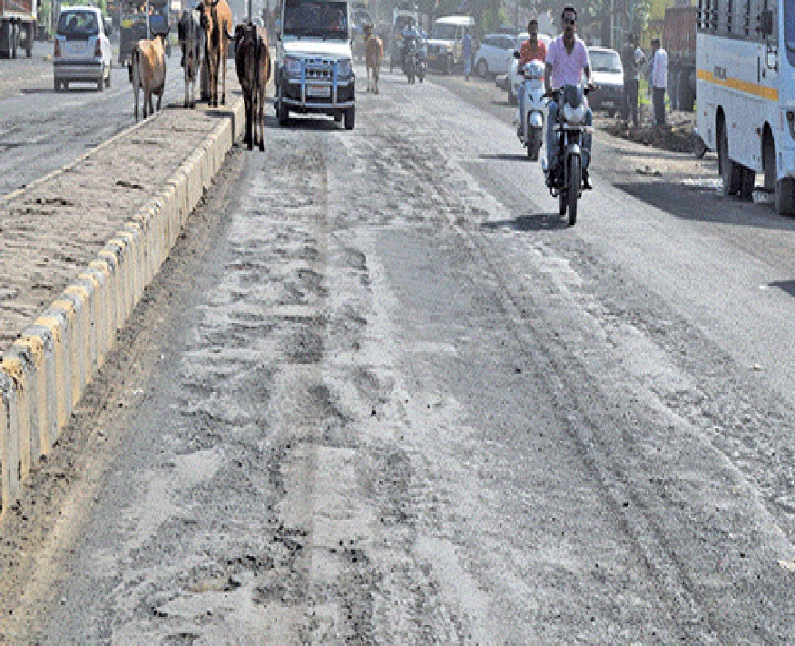 બિસ્માર રસ્તાએ શહેરીજનોની વધારી સમસ્યા