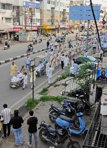 જૈન મુનિની હત્યાના પડઘા ગુજરાતમાં પડ્યા