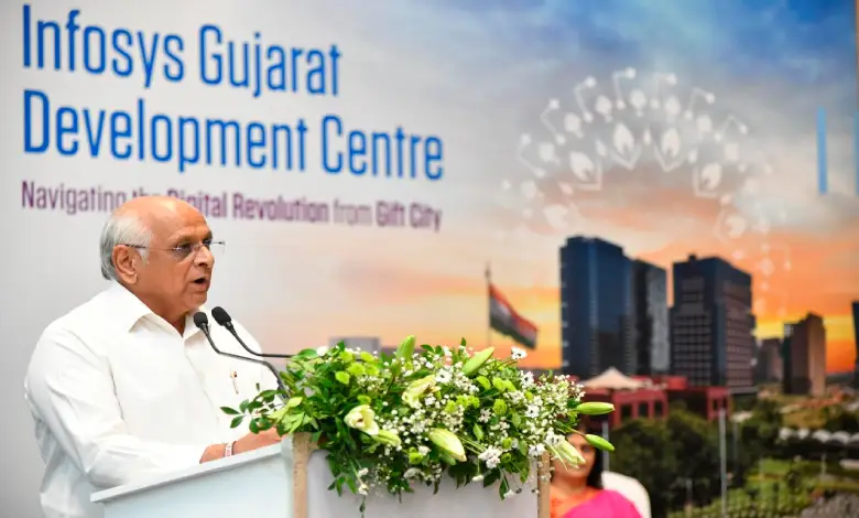 ગિફ્ટ સિટીમાં ઇન્ફોસીસના નવા ડેવલોપમેન્ટ સેન્ટરનો પ્રારંભ