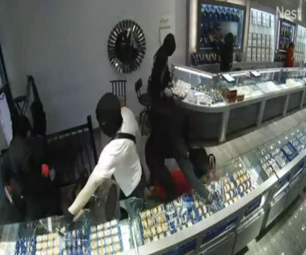 ન્યુ જર્સીમાં વિરાણી જ્વેલર્સમાં ફરી લૂંટ