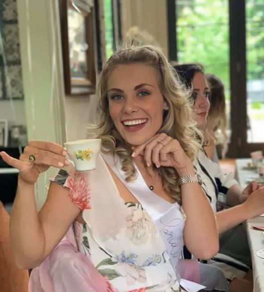 દુનિયાના સૌથી અમીર વ્યક્તિની બહેન છે રામભક્ત