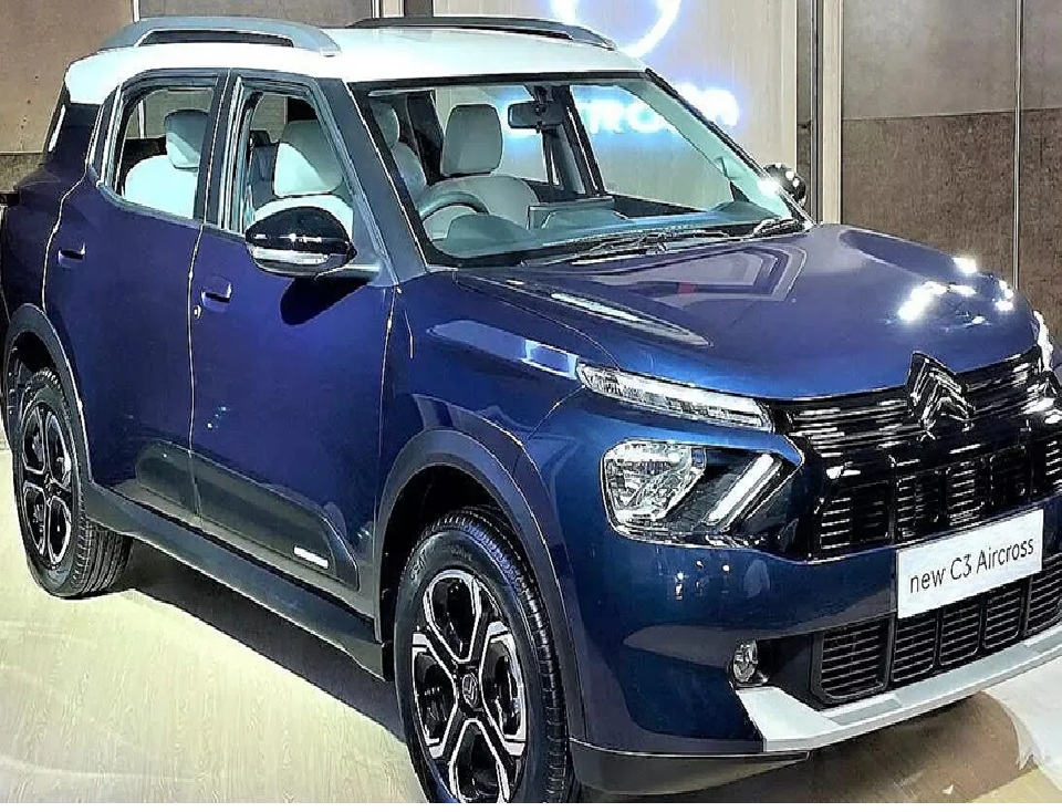 2.80 લાખનું ડિસ્કાઉન્ટ આપી રહી છે આ કાર કંપની!