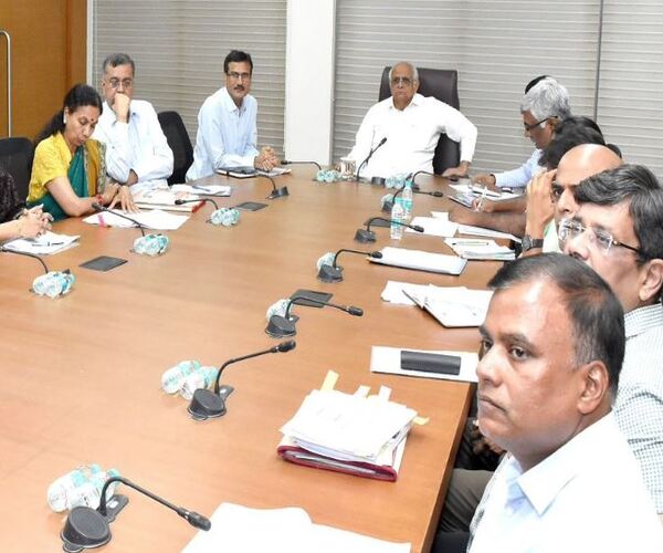 ચોમાસા પહેલાં CMએ તૈયારીઓની કરી સમીક્ષા