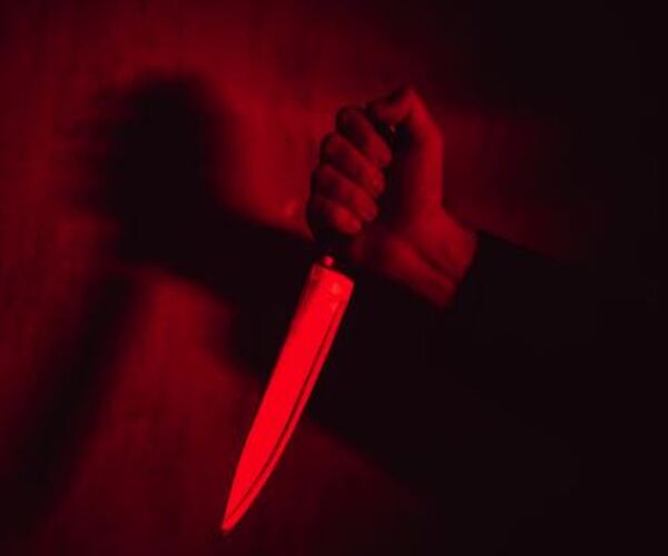 પોલીસ સ્ટેશન સામે જ હત્યા