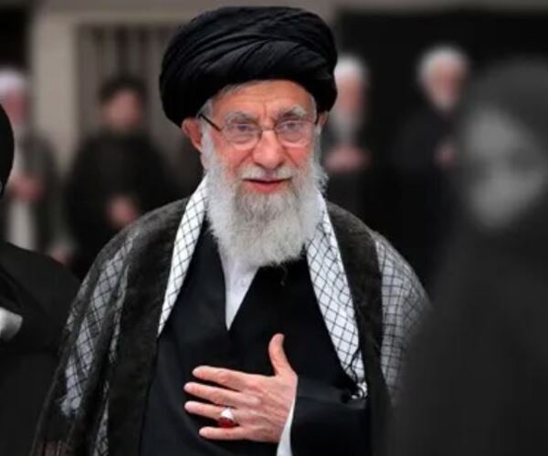 શું છે ઈરાની ખામેનેઈના સંપૂર્ણ પરિવારની કહાની